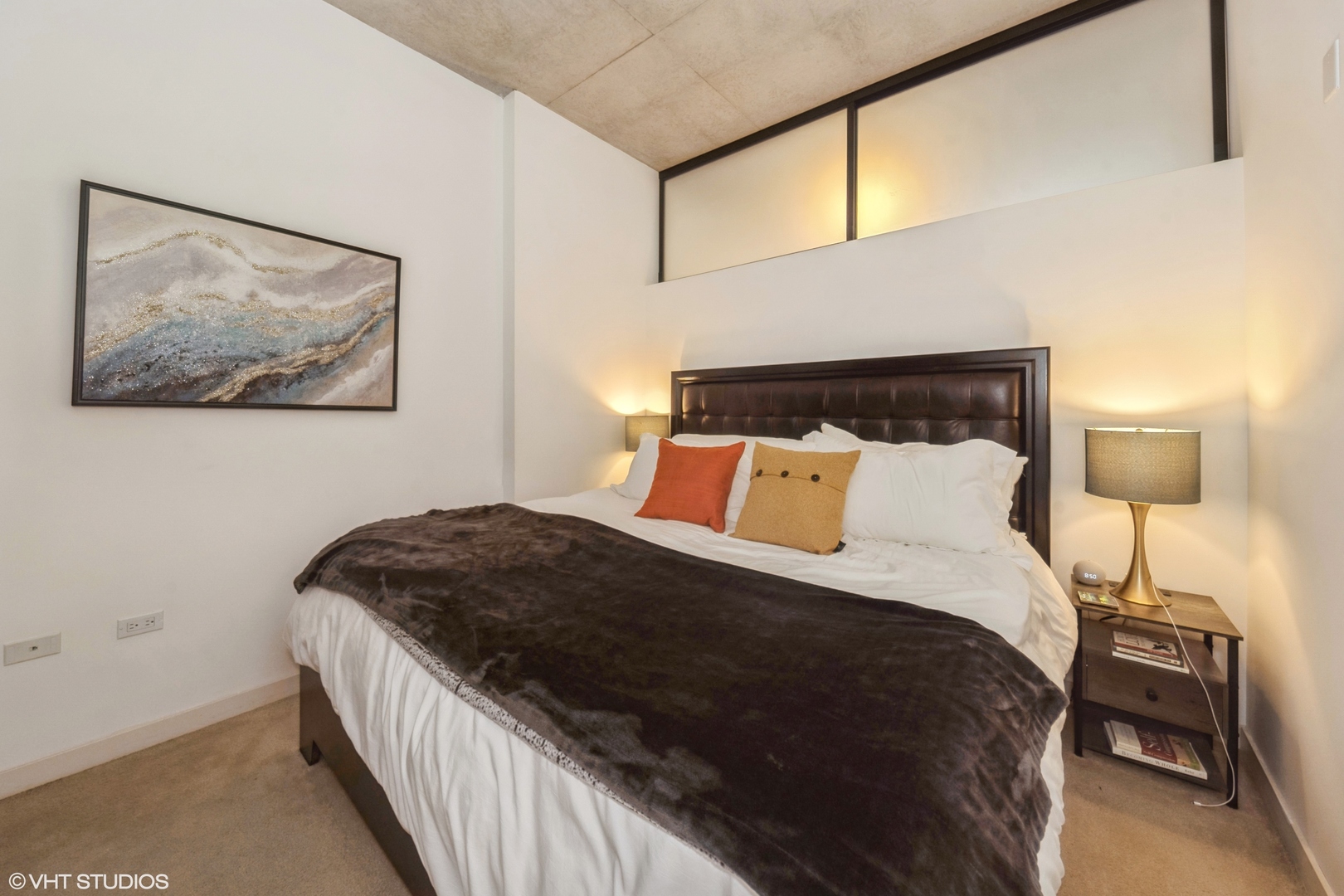 235 W VAN BUREN St #3718 Chicago, IL 60607