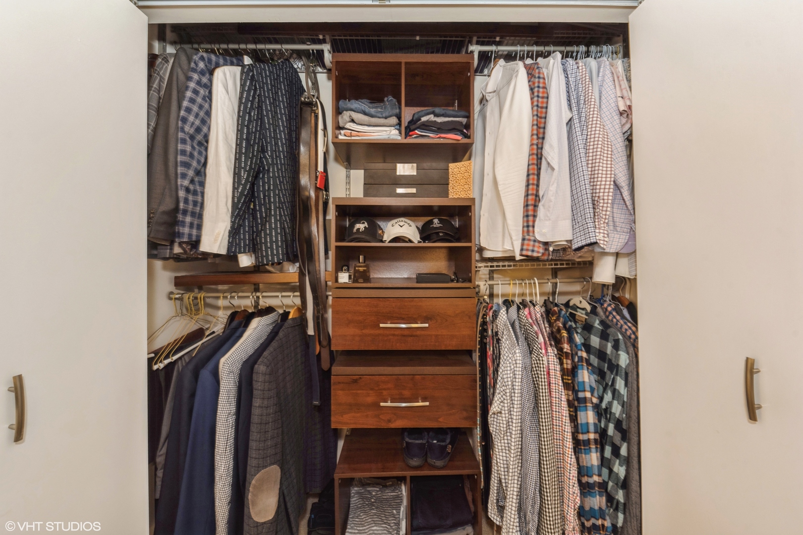 235 W VAN BUREN St #3718 Chicago, IL 60607