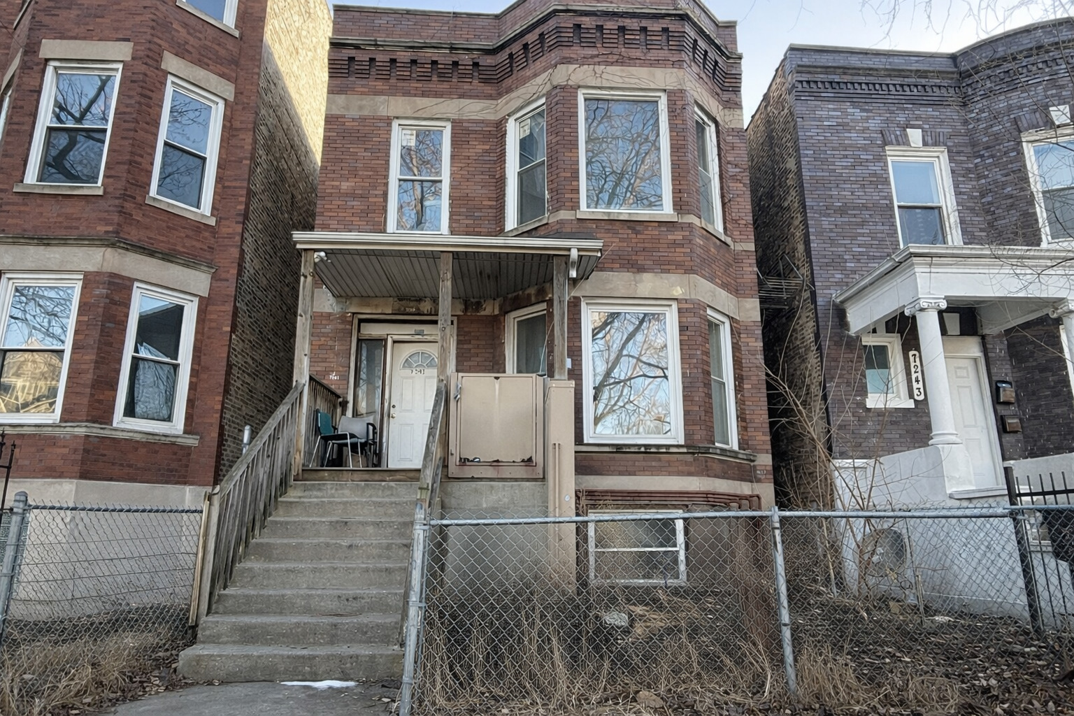 7241 S Yale Ave Chicago, IL 60621