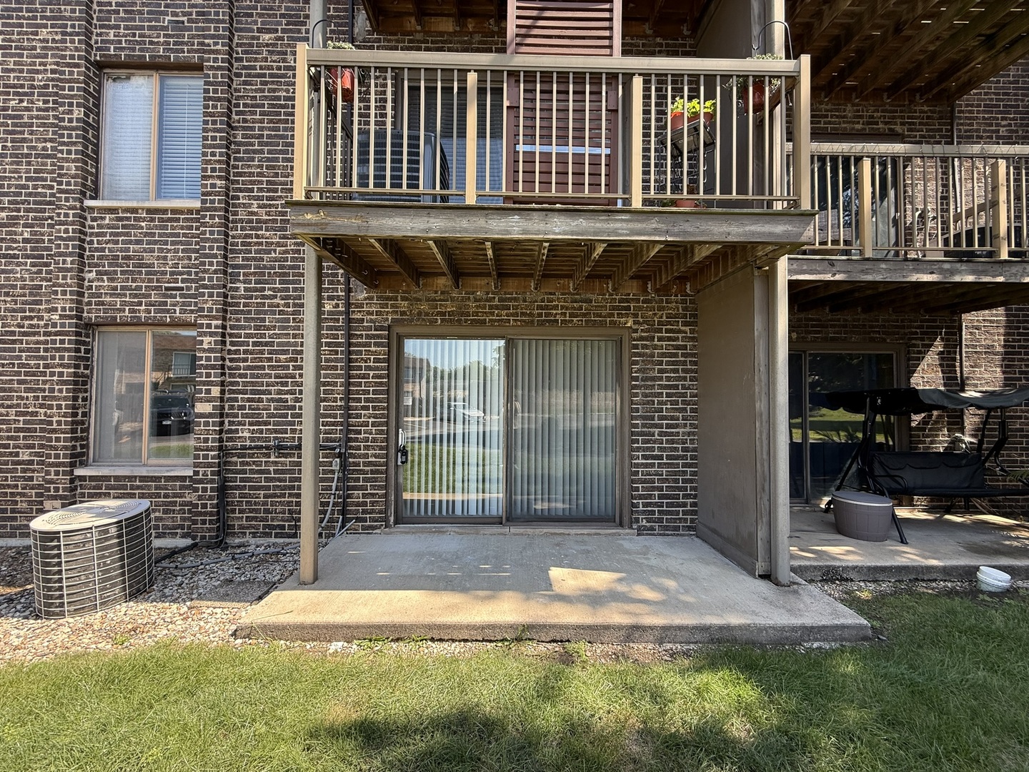 830 Elder Rd #111 Homewood, IL 60430