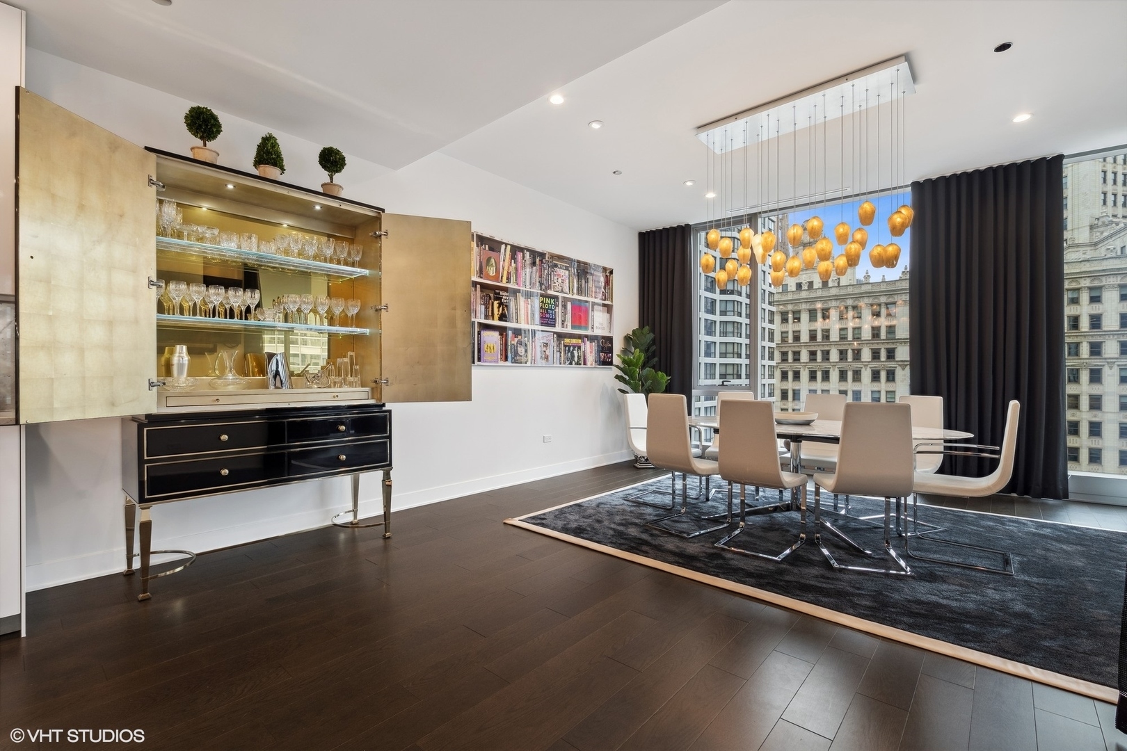 403 N Wabash Ave #14A Chicago, IL 60611