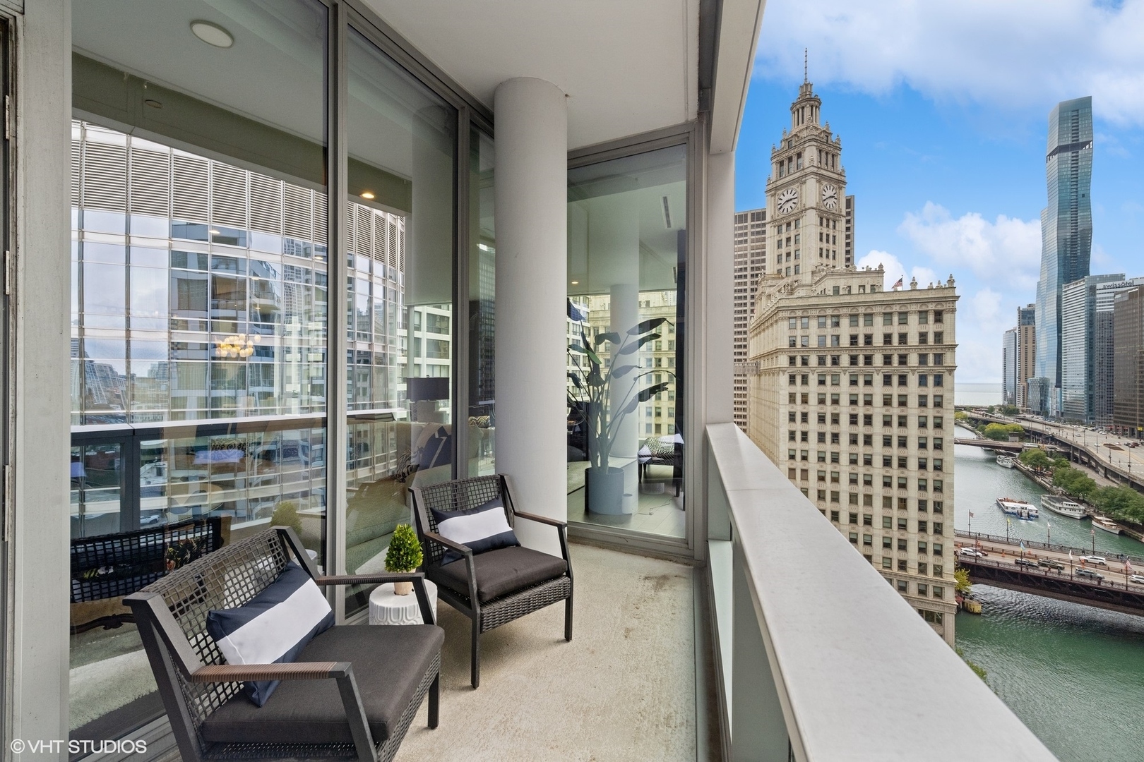 403 N Wabash Ave #14A Chicago, IL 60611