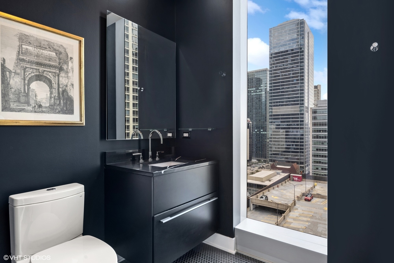 403 N Wabash Ave #14A Chicago, IL 60611