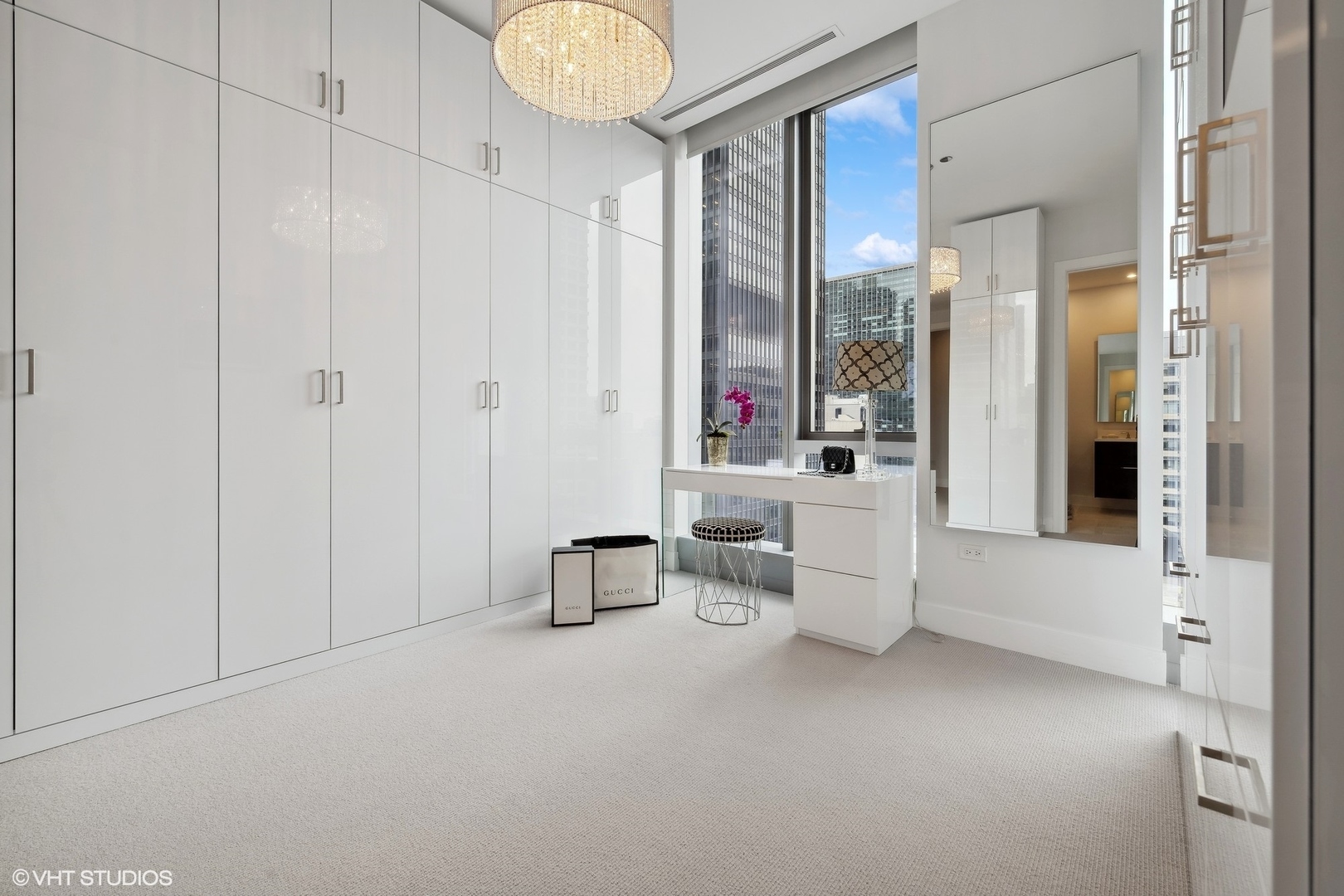 403 N Wabash Ave #14A Chicago, IL 60611