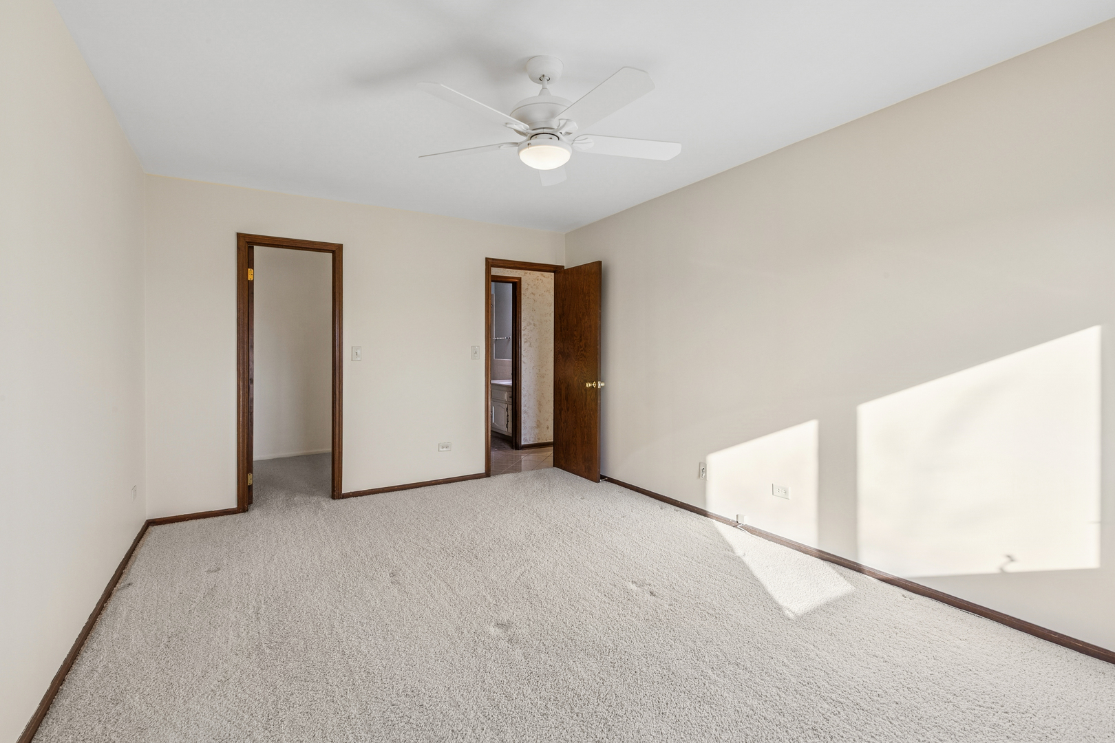 9500 N Washington St #505 Niles, IL 60714