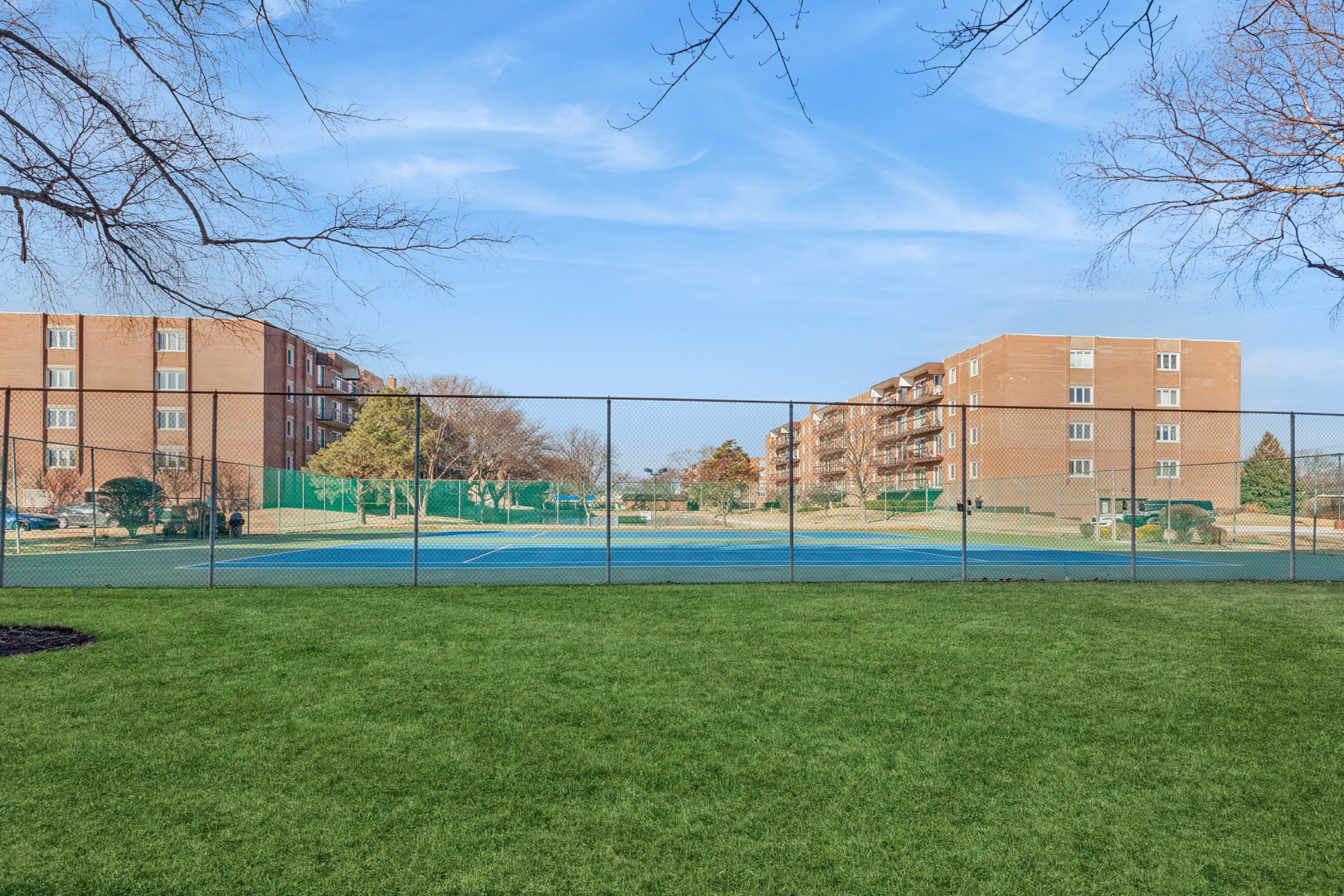 9500 N Washington St #505 Niles, IL 60714