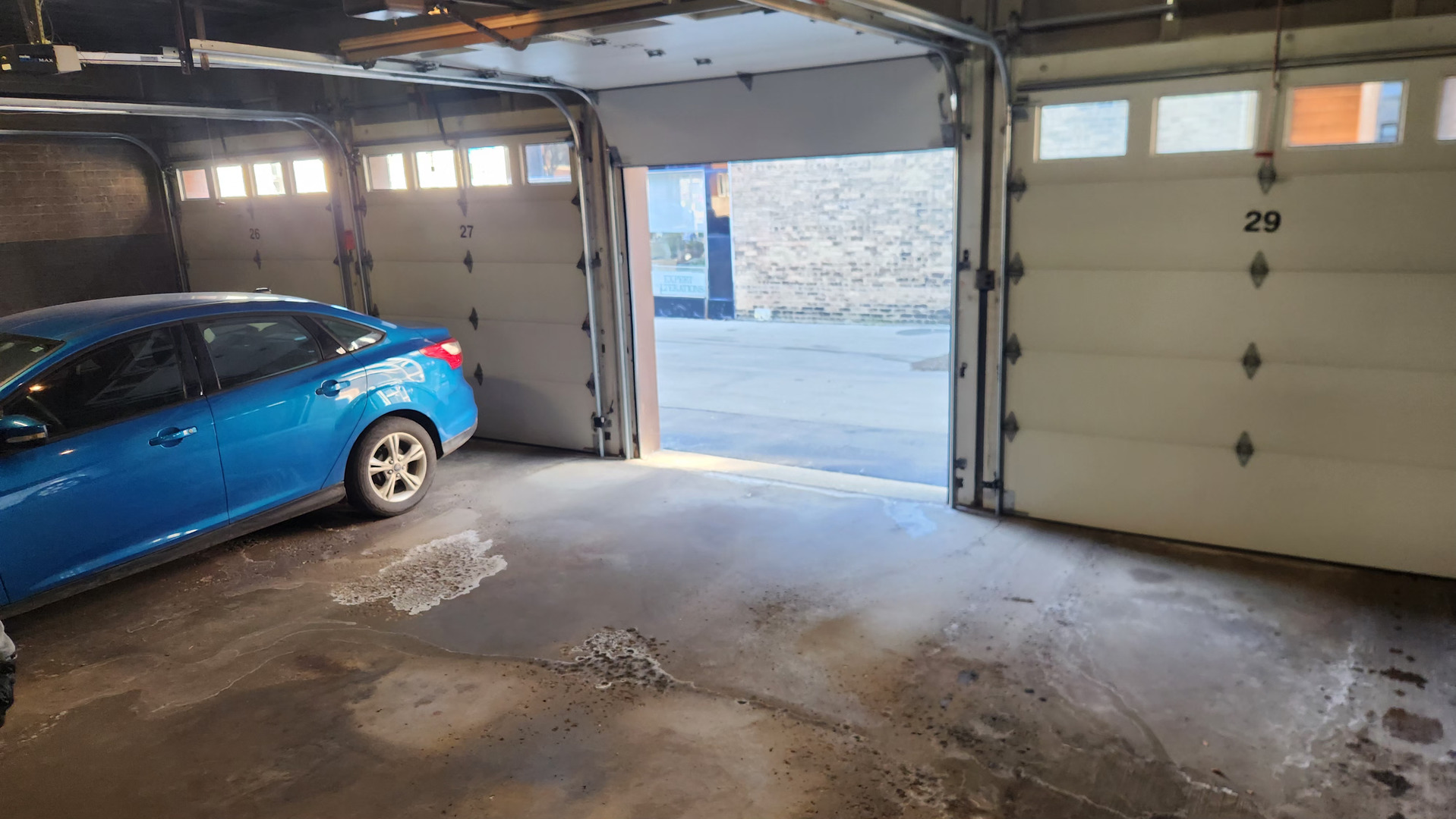 1585 Rdg Ave #301 Evanston, IL 60201