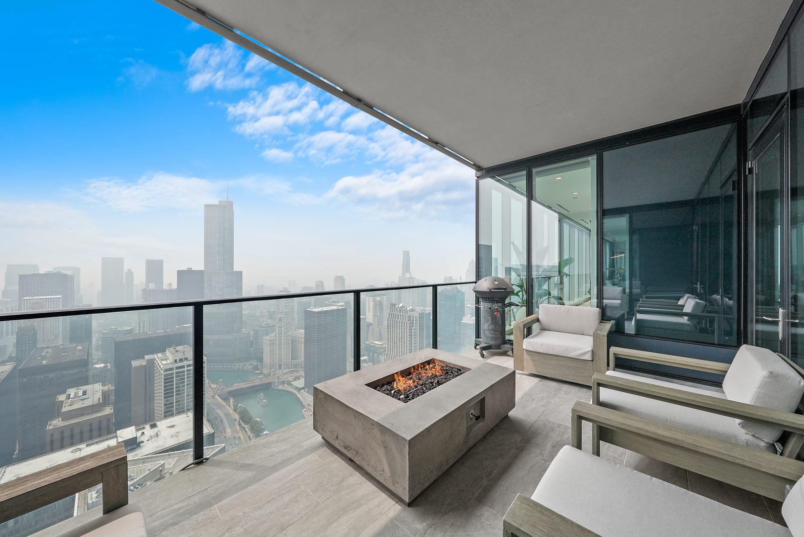 363 E Wacker Dr #5801 Chicago, IL 60601