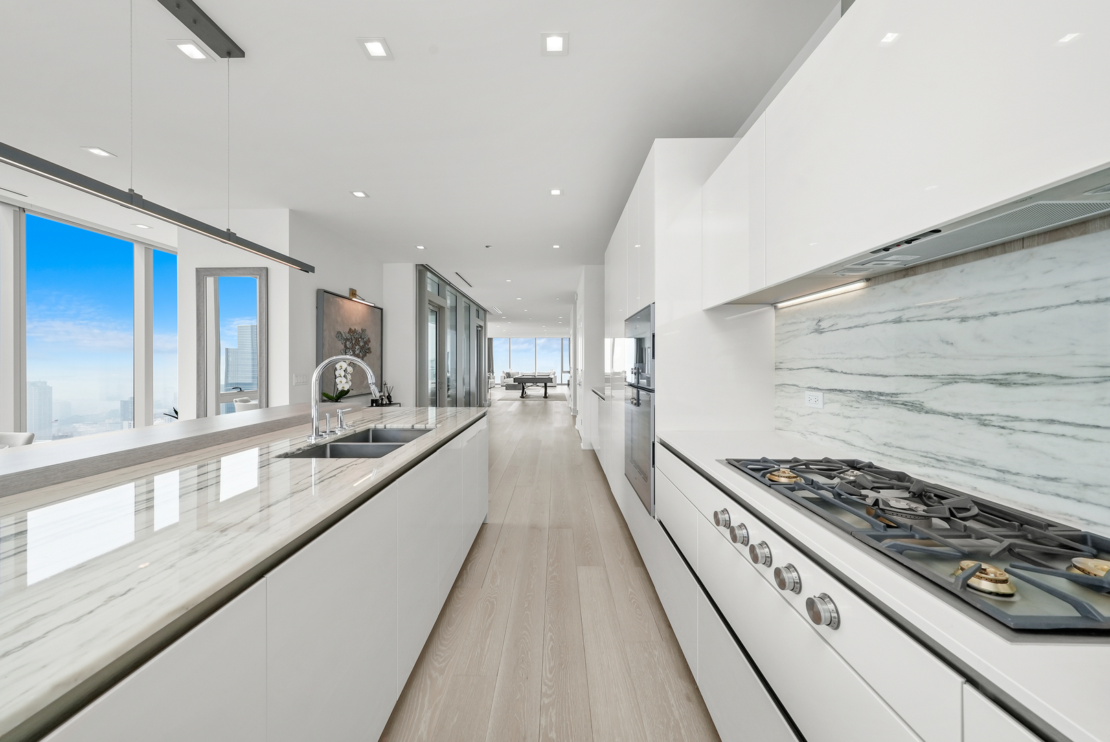 363 E Wacker Dr #5801 Chicago, IL 60601