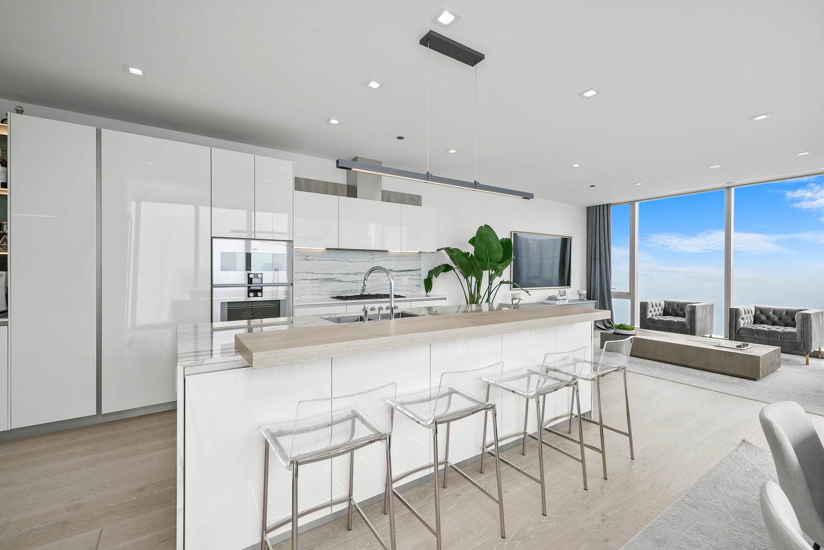 363 E Wacker Dr #5801 Chicago, IL 60601