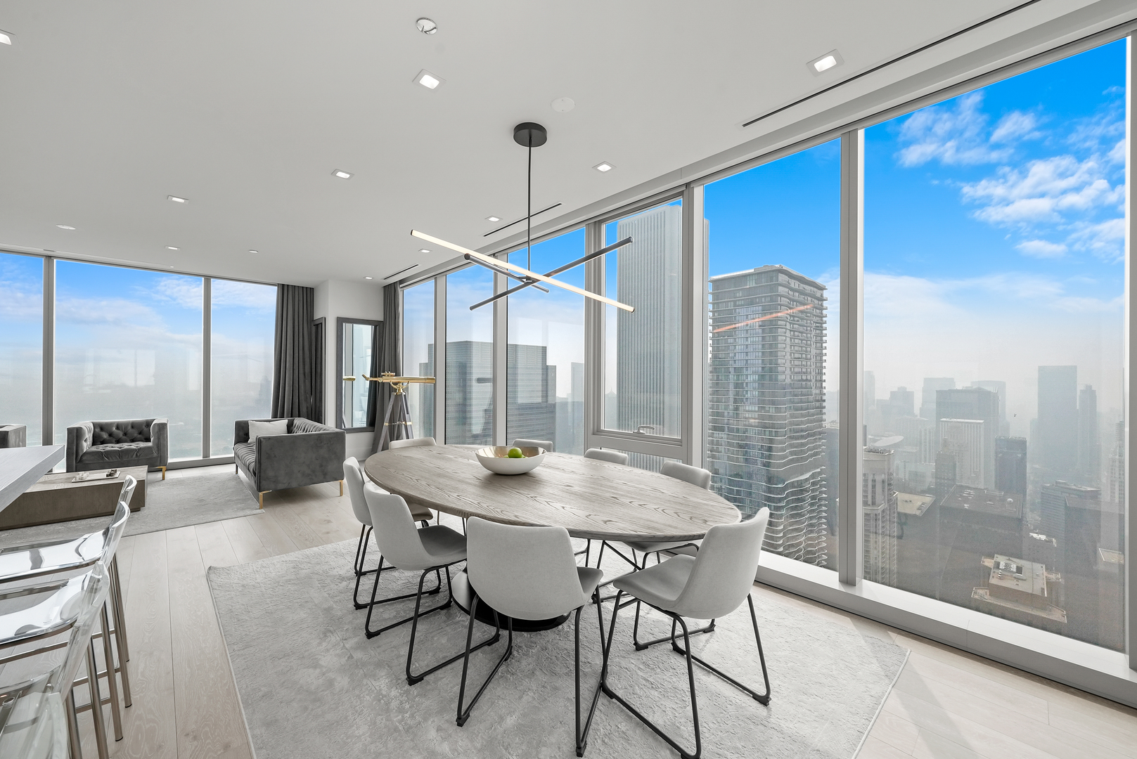 363 E Wacker Dr #5801 Chicago, IL 60601