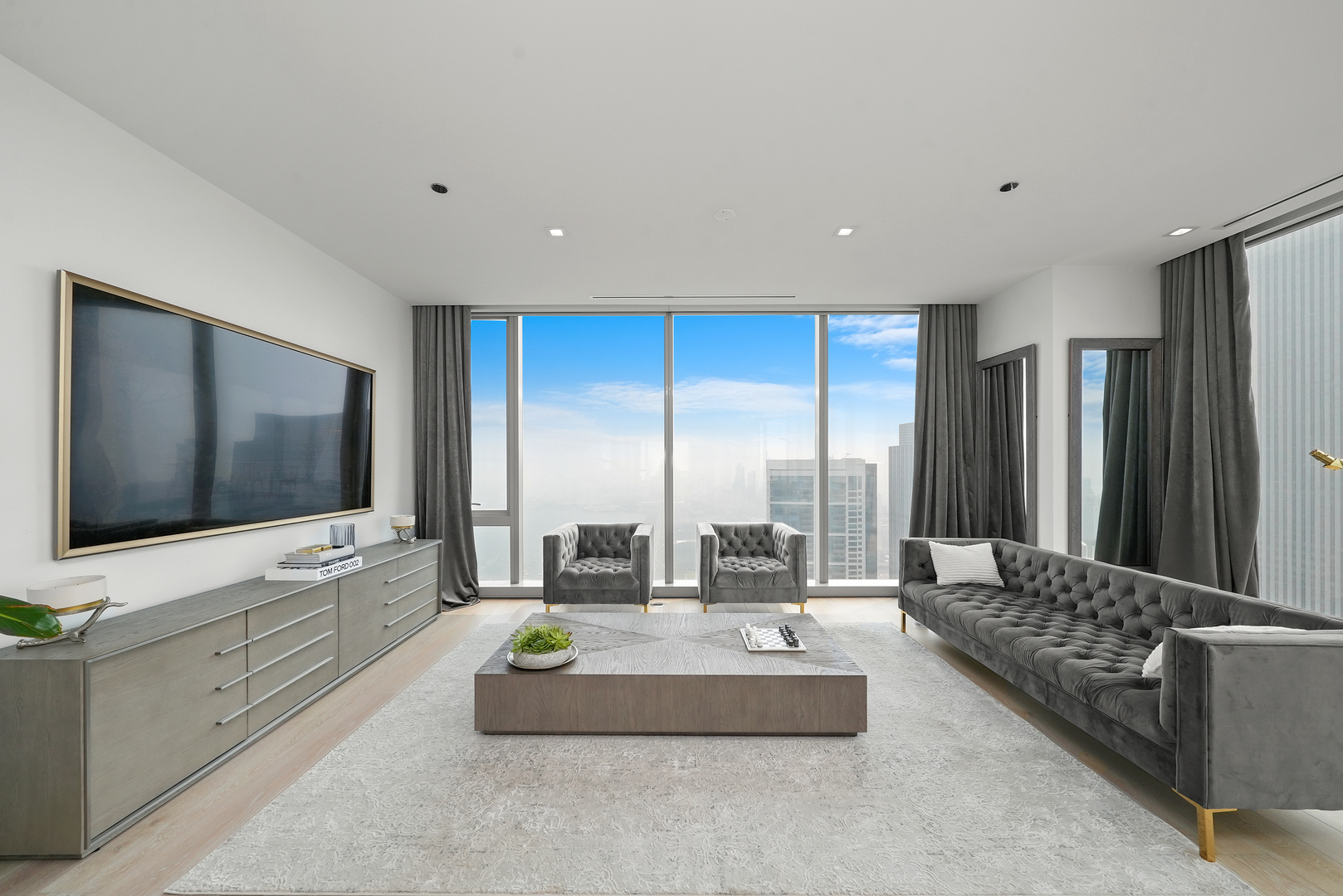 363 E Wacker Dr #5801 Chicago, IL 60601