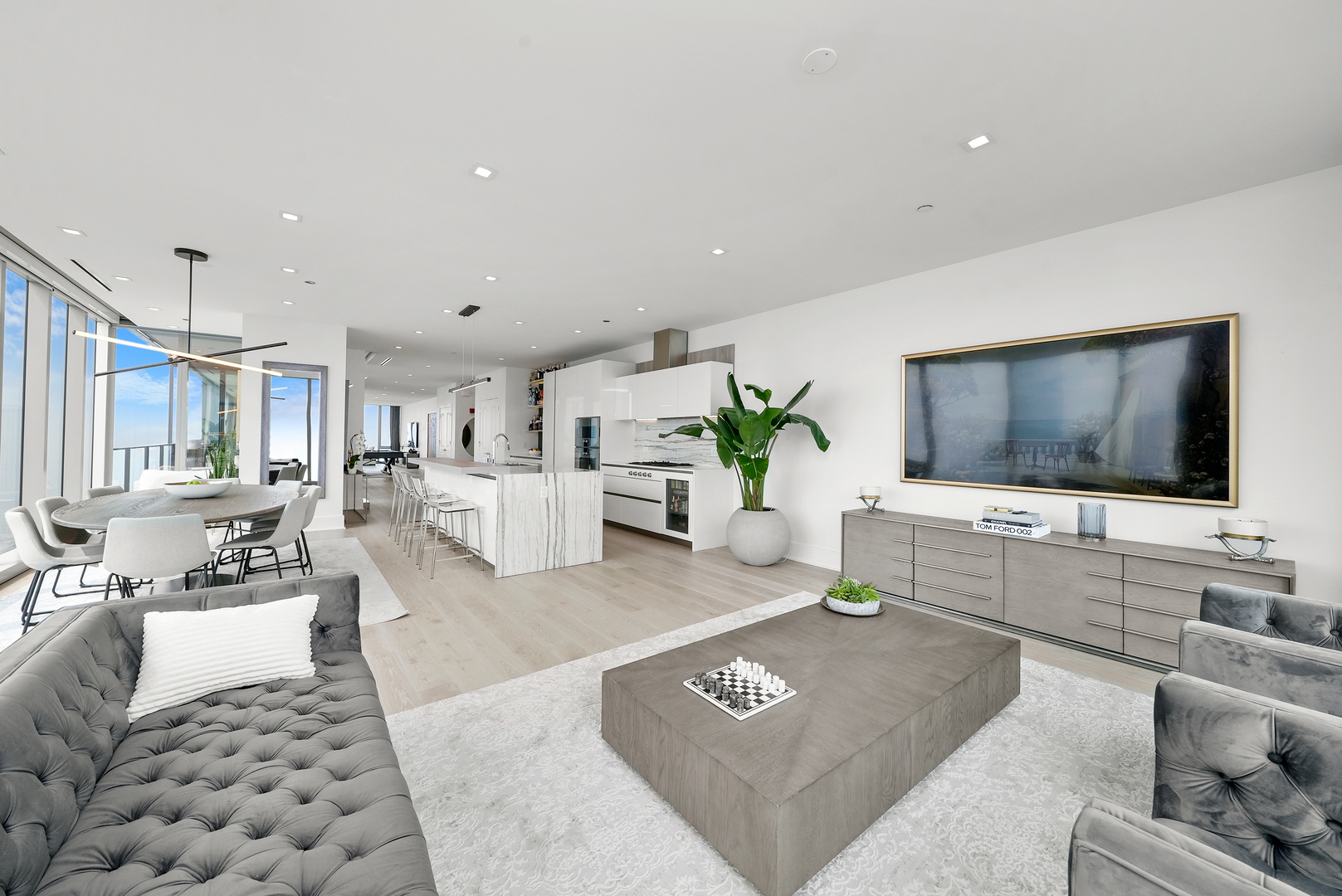 363 E Wacker Dr #5801 Chicago, IL 60601