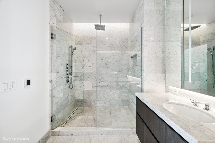 363 E Wacker Dr #5801 Chicago, IL 60601