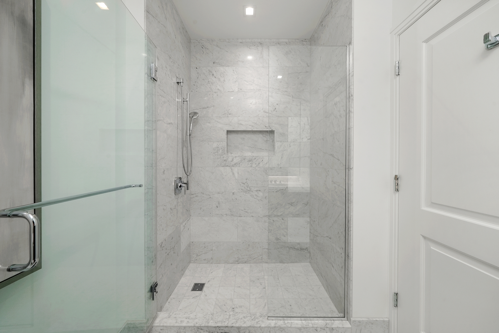 363 E Wacker Dr #5801 Chicago, IL 60601