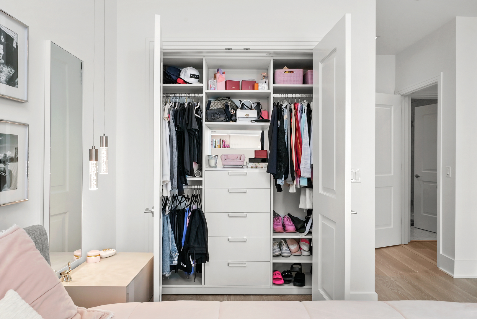 363 E Wacker Dr #5801 Chicago, IL 60601