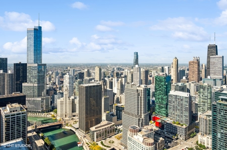 363 E Wacker Dr #5801 Chicago, IL 60601