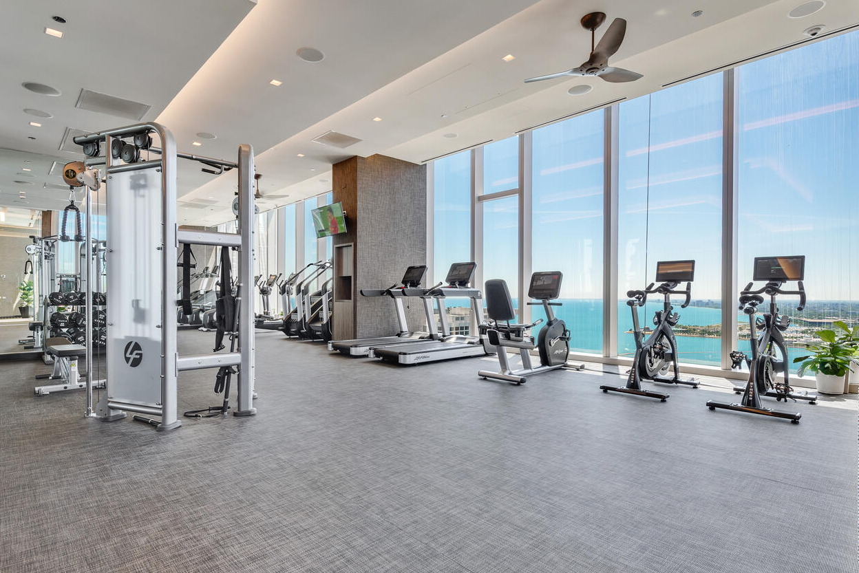 363 E Wacker Dr #5801 Chicago, IL 60601