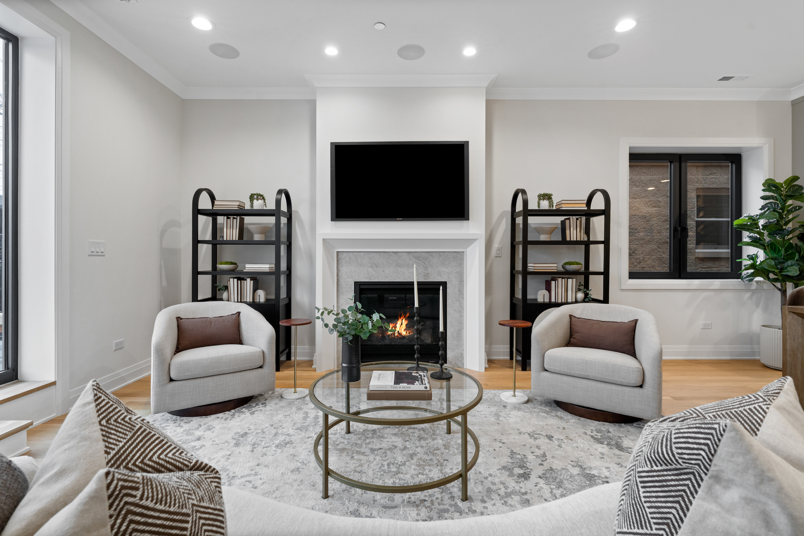 3036 N Sheffield Ave #3 Chicago, IL 60657