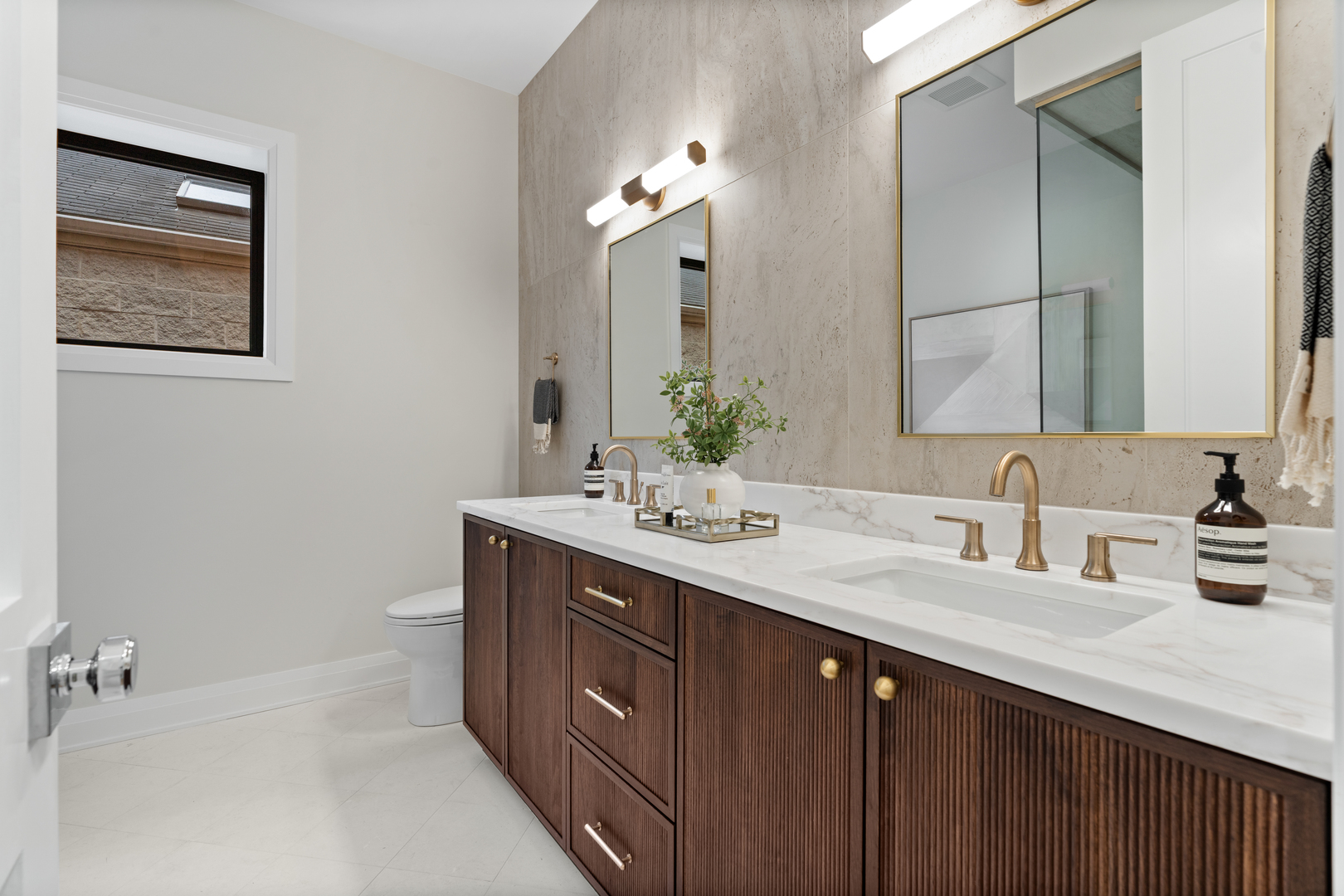 3036 N Sheffield Ave #3 Chicago, IL 60657