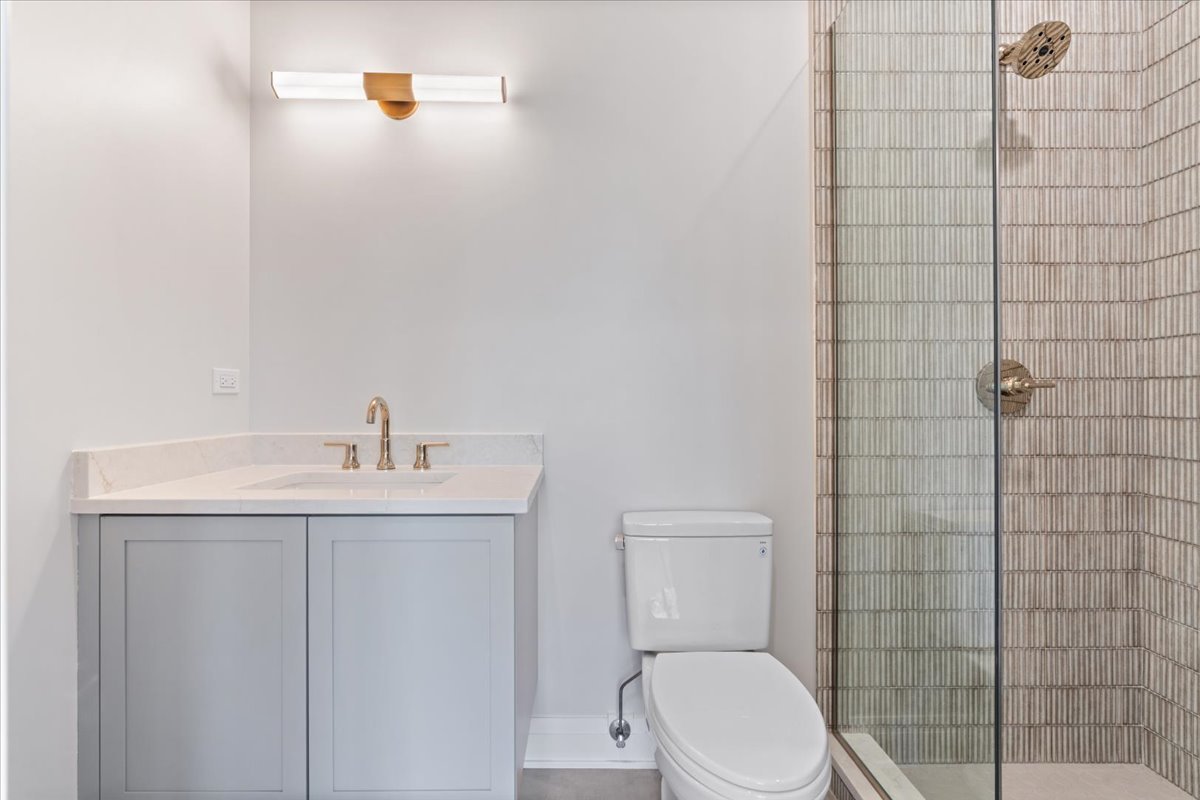 3036 N Sheffield Ave #3 Chicago, IL 60657