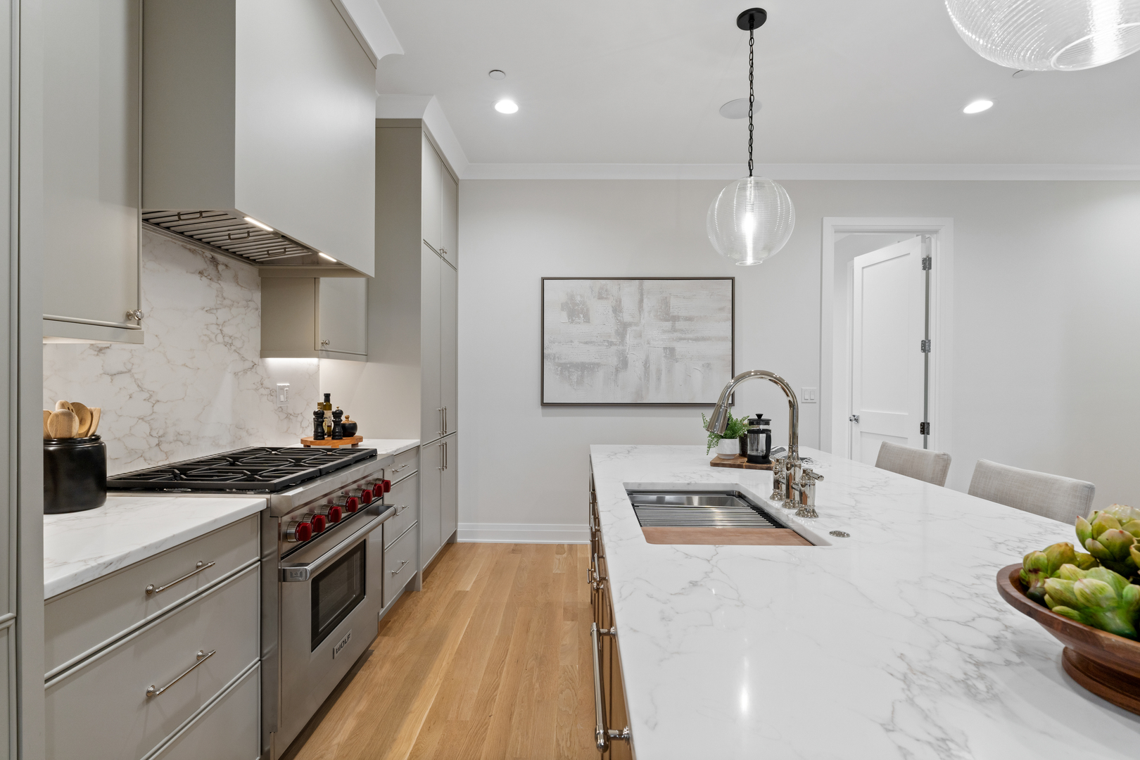 3036 N Sheffield Ave #3 Chicago, IL 60657