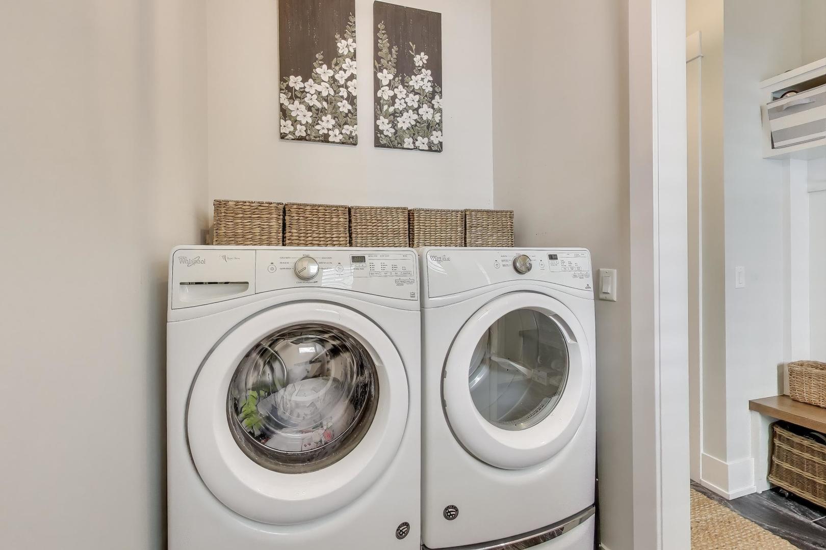 1422 Gregory Ave Wilmette, IL 60091