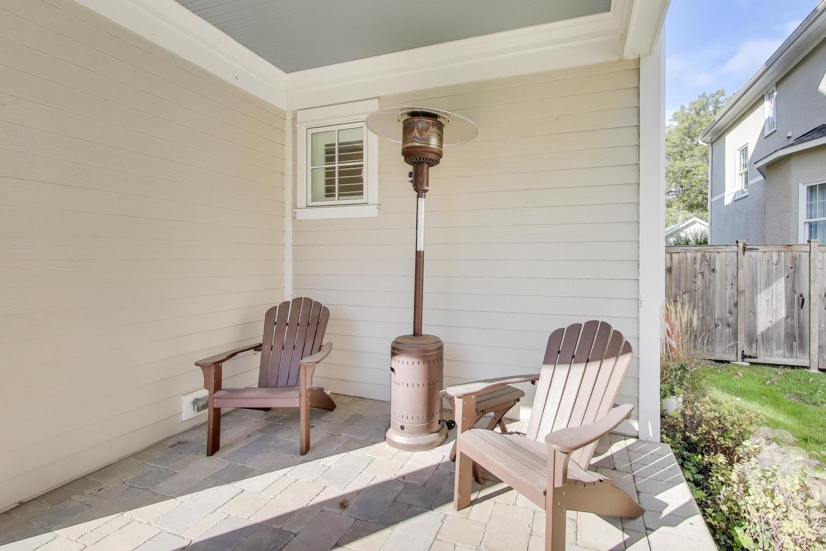 1422 Gregory Ave Wilmette, IL 60091