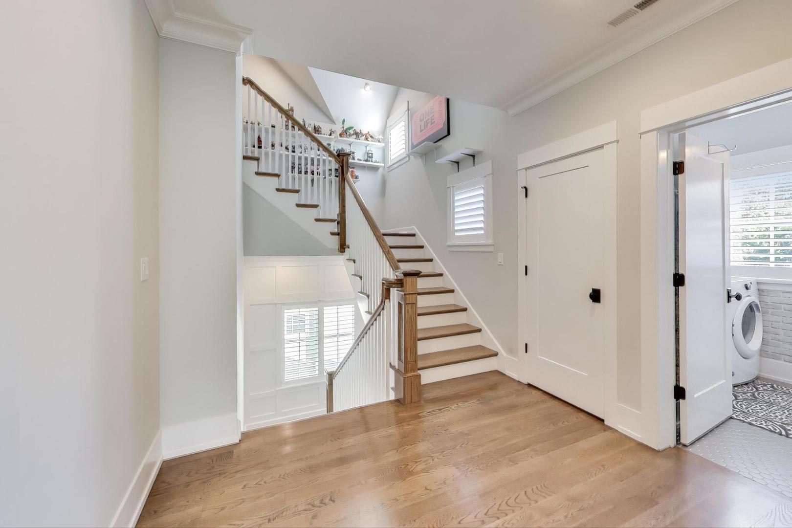 1422 Gregory Ave Wilmette, IL 60091