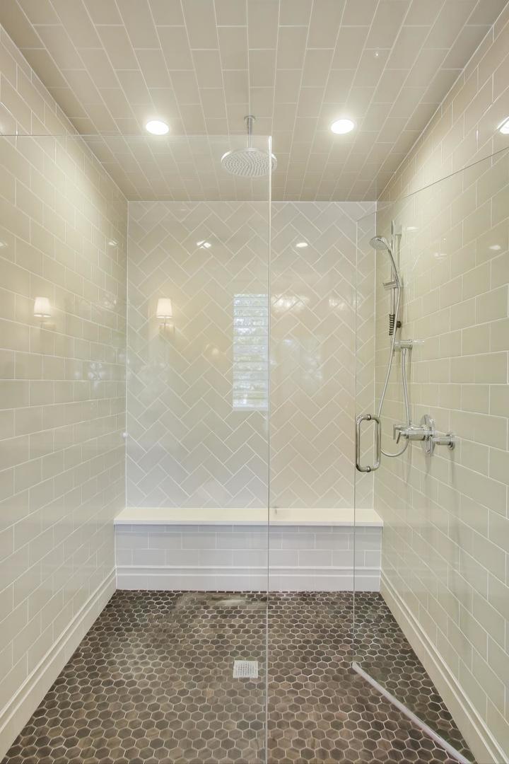 1422 Gregory Ave Wilmette, IL 60091