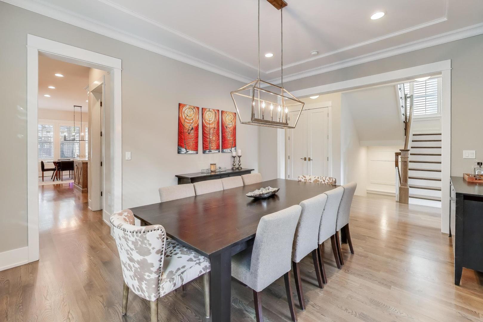 1422 Gregory Ave Wilmette, IL 60091