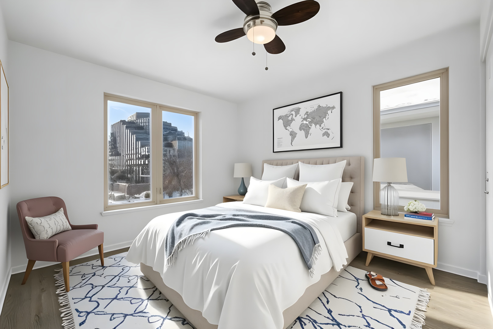 58 W 15th St Chicago, IL 60605