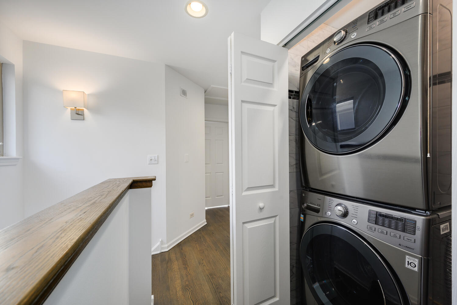 58 W 15th St Chicago, IL 60605