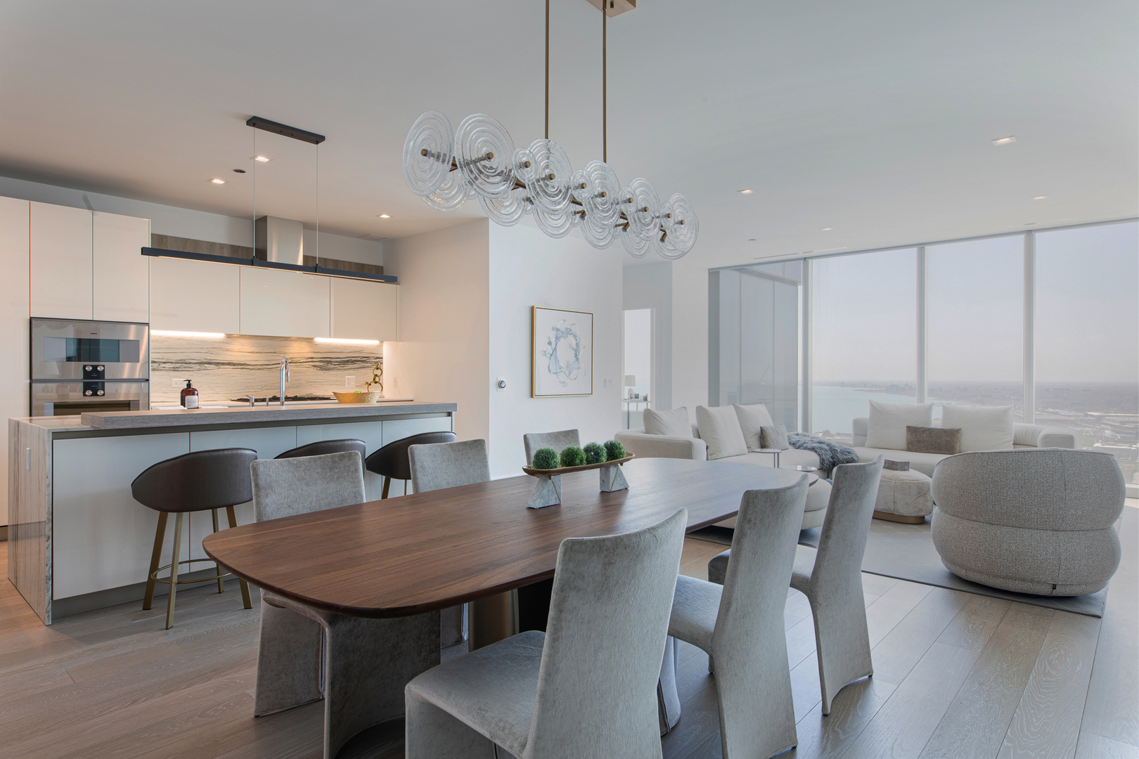 363 E Wacker Dr #6403 Chicago, IL 60601