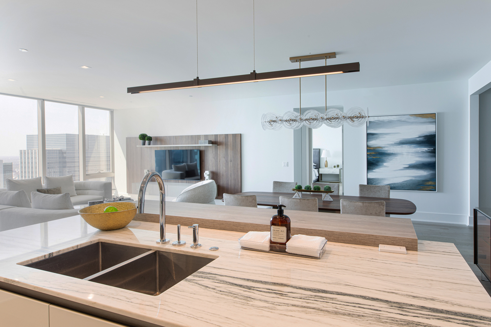 363 E Wacker Dr #6403 Chicago, IL 60601