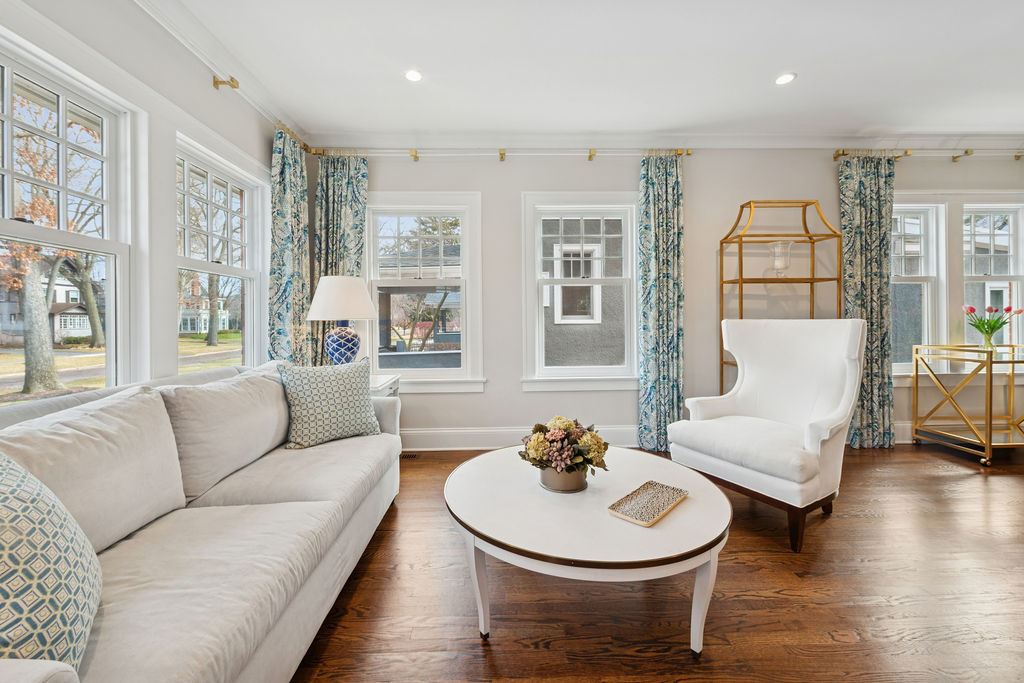 925 Ashland Ave Wilmette, IL 60091