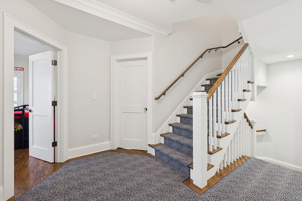 925 Ashland Ave Wilmette, IL 60091