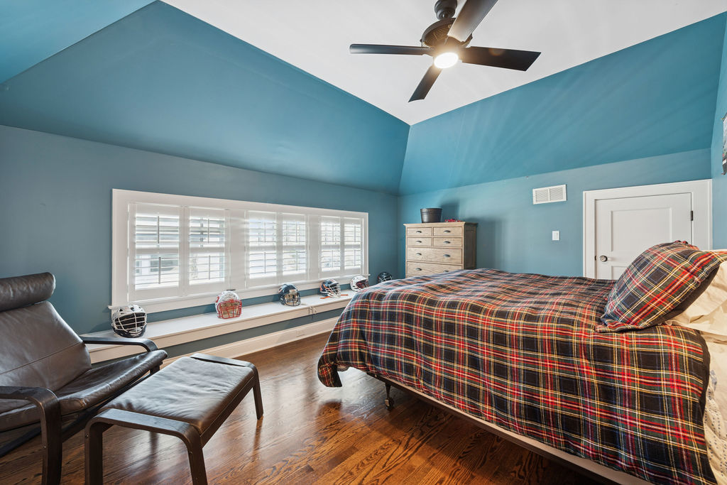 925 Ashland Ave Wilmette, IL 60091