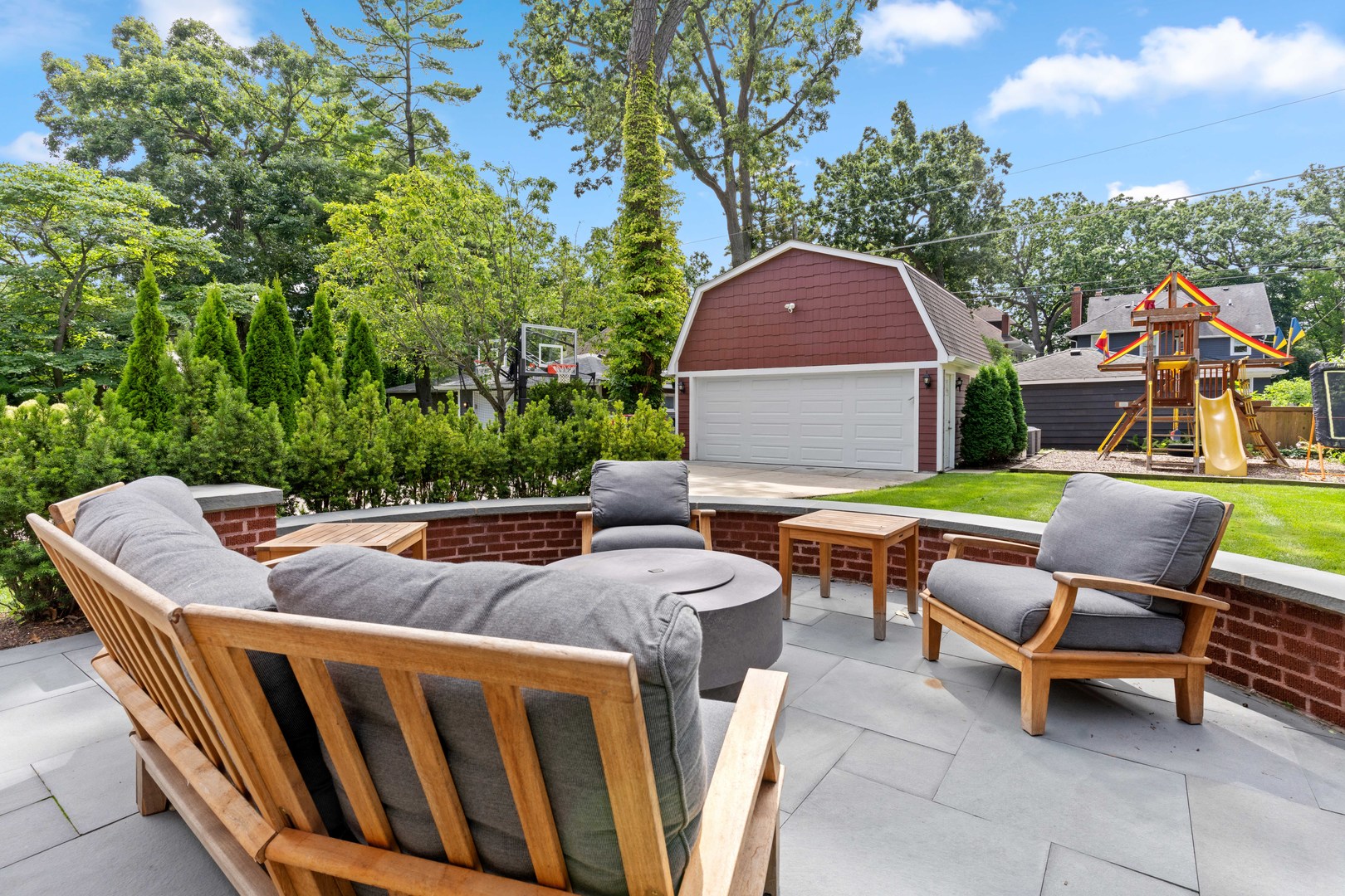 925 Ashland Ave Wilmette, IL 60091