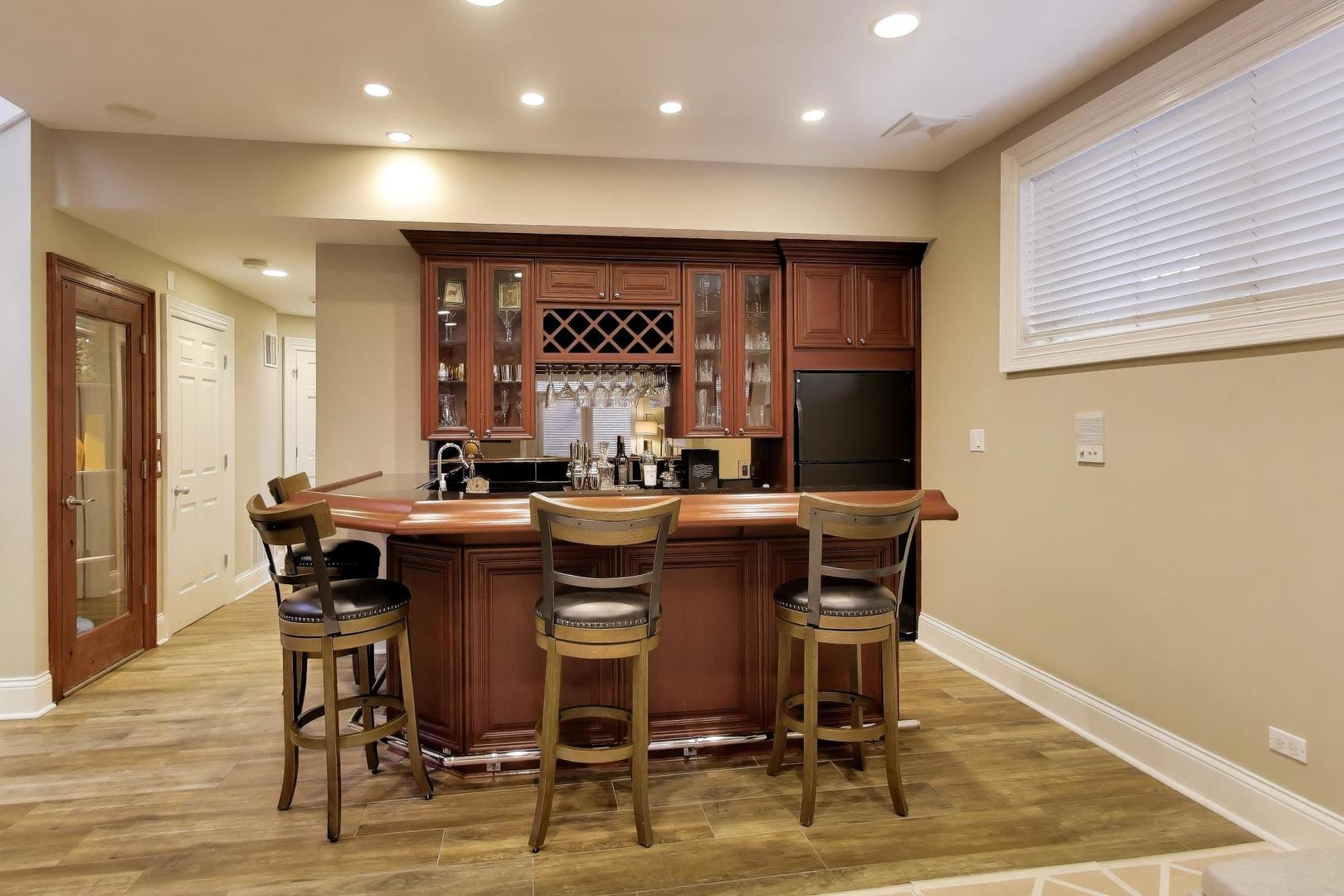 2030 N Hoyne Ave Chicago, IL 60647