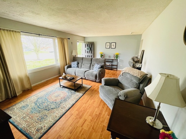 3714 BUCK Ave Joliet, IL 60431