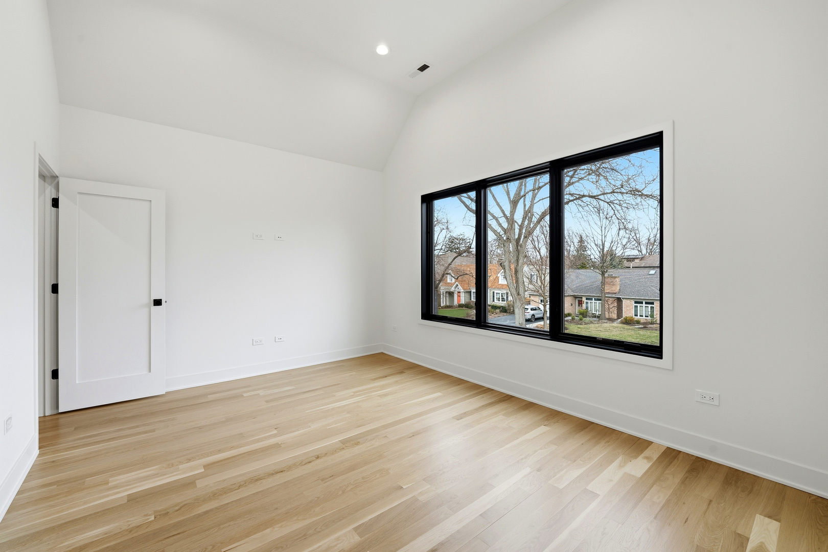 944 Rosemary Ter Deerfield, IL 60015