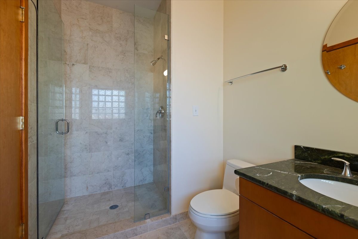 3464 Old Mill Rd Highland Park, IL 60035