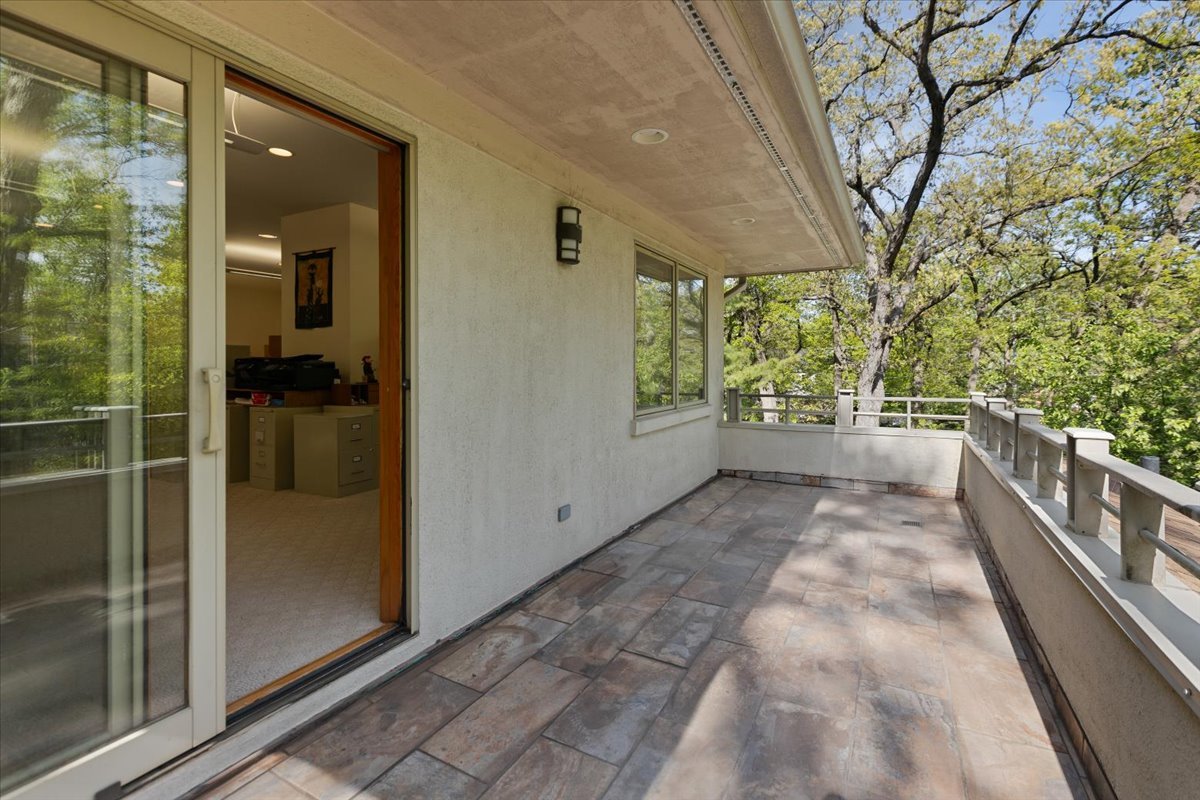 3464 Old Mill Rd Highland Park, IL 60035