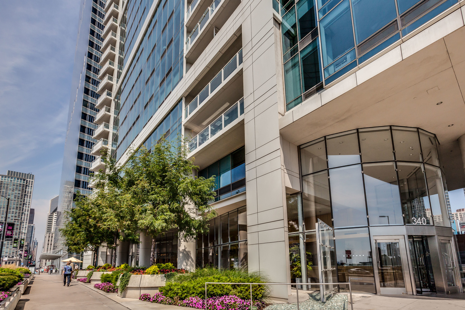 340 E Randolph St #4703