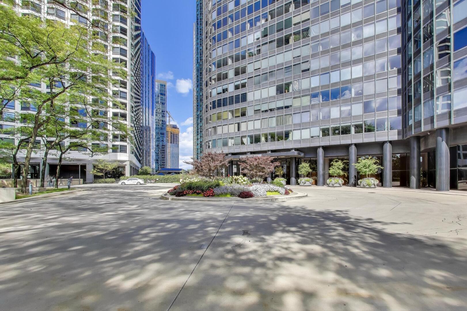 155 N Hbr Dr #3301-3302-3314 Chicago, IL 60601