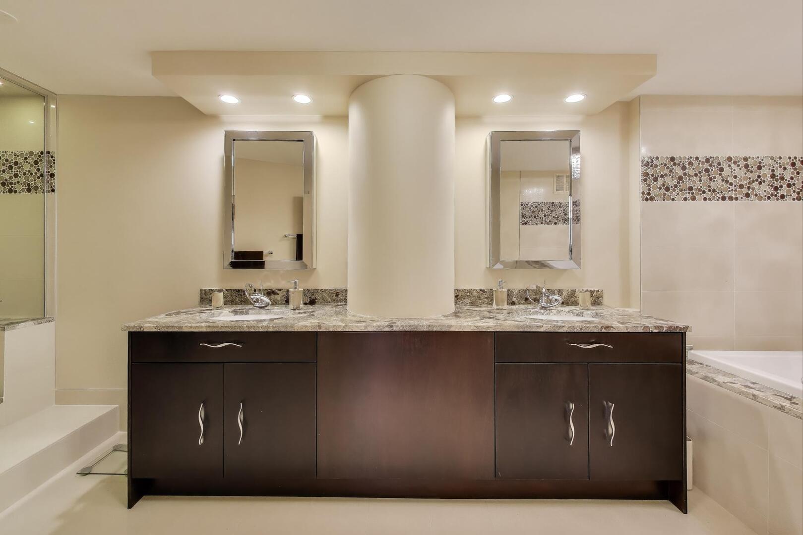 155 N Hbr Dr #3301-3302-3314 Chicago, IL 60601