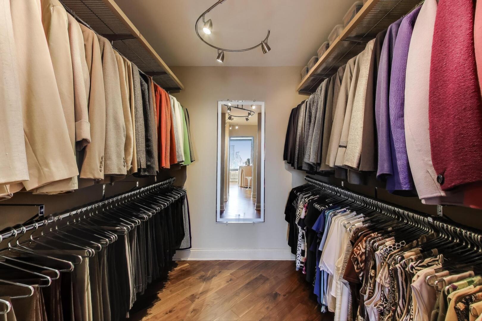 155 N Hbr Dr #3301-3302-3314 Chicago, IL 60601