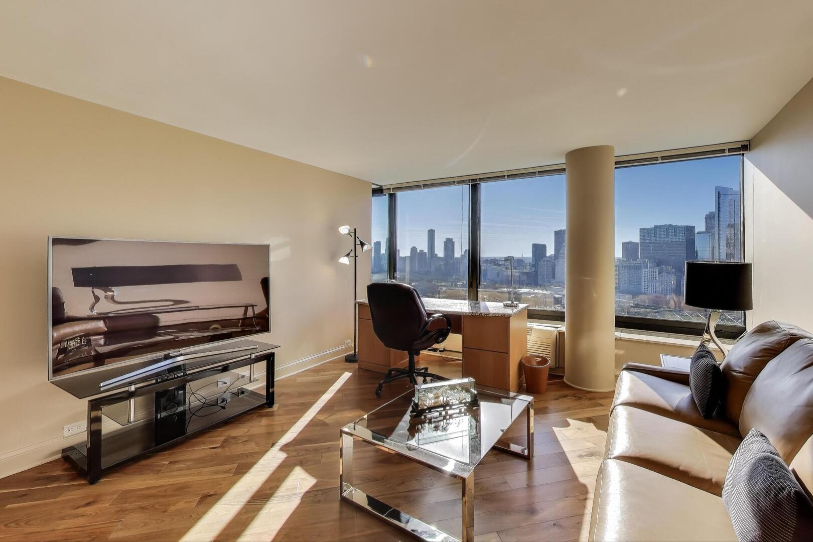 155 N Hbr Dr #3301-3302-3314 Chicago, IL 60601