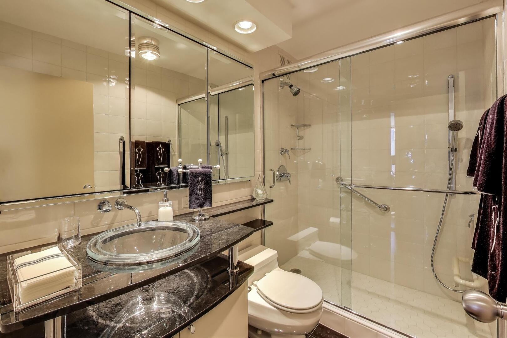 155 N Hbr Dr #3301-3302-3314 Chicago, IL 60601